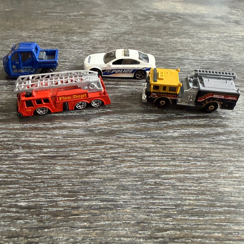 Matchbox Police Fire Truck Lot Diecast‎ Emergency Vehicles 4pc Toy Collectible